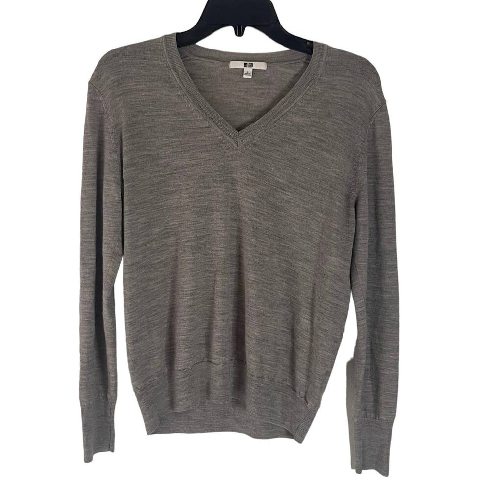 Uniqlo Women's Size Large Pure Wool Grey V Neck Sweater